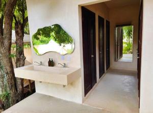 Mynd úr myndasafni af Shamalay - Nomad Experience í Bacalar