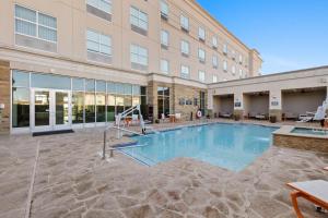 Бассейн в Holiday Inn Killeen - Fort Hood Area by IHG или поблизости