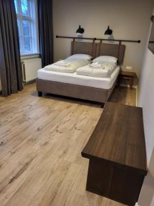 Katil atau katil-katil dalam bilik di Gistihúsið - Lake Hotel Egilsstadir