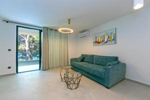 Posezení v ubytování Family friendly seaside apartments Brela, Makarska - 6007