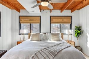 Φωτογραφία από το άλμπουμ του Trautwein Lake Cove with Hot Tub σε Innsbrook