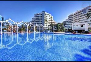 The swimming pool at or close to Apartamento turístico S Még 30 kép