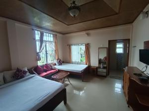Postel nebo postele na pokoji v ubytování Sohra Plaza Resort