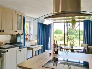 A kitchen or kitchenette at Igdrasil 