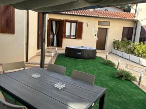 CollestatteにあるMarmore Charming House Greenwayのギャラリーの写真