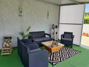Część wypoczynkowa w obiekcie Casita con encanto entre viñedos