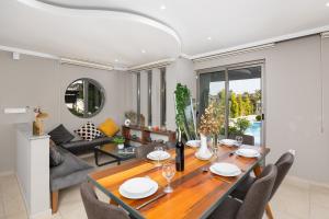 Et opholdsområde på Villa Moderno B