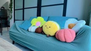 JQ 合一民宿3 Unity Homestay 3 NEW 5pax Netflix Cinema客房内的一张或多张床位