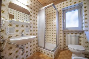 Koupelna v ubytování Alara Rooms