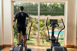 Spordikeskus ja/või sportimisvõimalused majutusasutuses Renaissance Cairo Mirage City Hotel