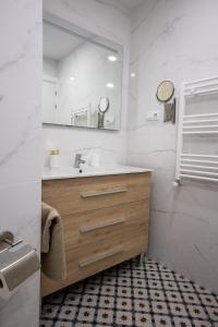 Bilik mandi di Nuevo Apartamento en el centro de Logroño