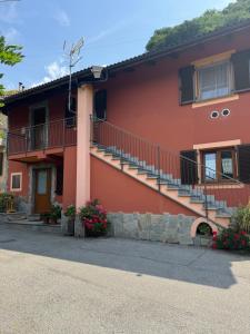 The building in which a panziókat is located