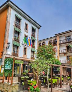 Budova, kde se hotel nachází