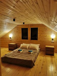 Posezení v ubytování Heshkili Cottages