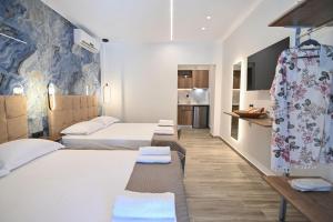 Gallery image of Esperides Suites in Nea Vrasna