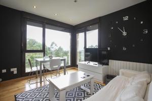 Φωτογραφία από το άλμπουμ του Apartamento en Valoria con piscina σε Valoria