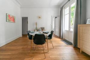 Fotografie z fotogalerie ubytování LE COCON ART - Proche Thermes - Centre ville - Au calme ve Vichy + 26 fotografií