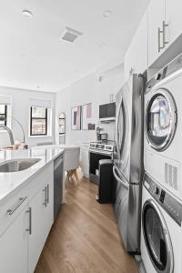 Fotografija u galeriji objekta Upper Eastside 3BD 1BA Gem u Njujorku