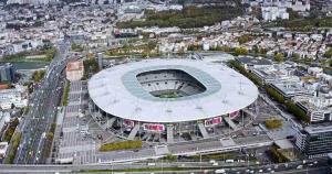 an aerial view of a soccer stadium at Coquet appartement à 15mn de Paris et 10 mn de Stade de France, wifi, Netflix, in Groslay