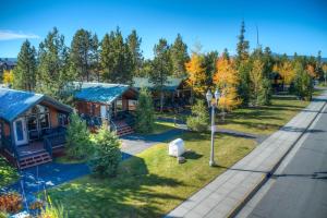 Zahrada ubytování Explorer Cabins at Yellowstone