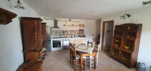 Gallery image of Casa Campione - intera casa vicino al centro in Colico +11 photos