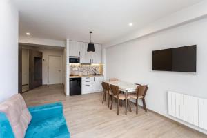 Nhà bếp/bếp nhỏ tại 1BR Apartment in Twins Gudauri project