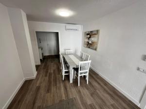 Fotografie z fotogalerie ubytování Apartamentos Calypso Altamar v destinaci Alcossebre