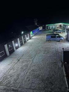 Imagen de la galería de M&A Royal Guest House & Bar, en Obanyotor