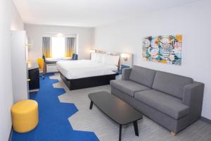 Postel nebo postele na pokoji v ubytování Microtel Inn & Suites by Wyndham Olean