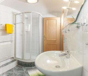 Koupelna v ubytování Ferienhaus Richter + 34 fotografií