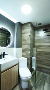 Koupelna v ubytování Cozy Studio Apartment in Marshall Gudauri Project + 16 fotografií