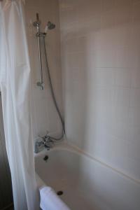 Gallery image of Royal Mile Budget Apartments in Edinburgh