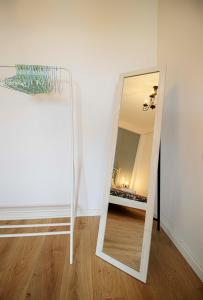 Ảnh trong thư viện ảnh của 2BR Colorful Apt on Vera Near Stamba - By Wehost ở Tbilisi City
