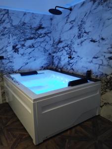 Fotografie z fotogalerie ubytování Sparkling Suite v destinaci Dolceacqua