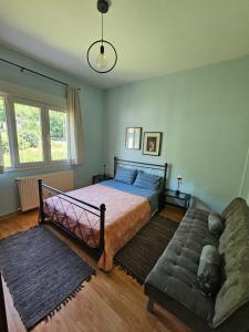 Posteľ alebo postele v izbe v ubytovaní Hillside View Home