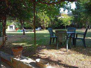 Zahrada ubytování MARIA HOLIDAY HOMES La Pineta di Sinalunga