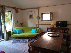 Posezení v ubytování MARIA HOLIDAY HOMES La Pineta di Sinalunga