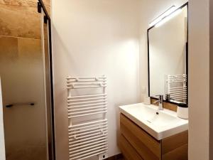 Afbeelding uit fotogalerij van Villa André à Nîmes in Nîmes