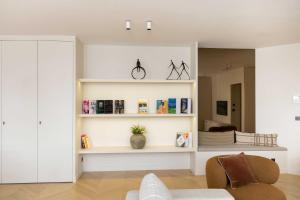 Снимка в галерията на Spacious apartment - 3BR-8P - Eiffel Tower в Париж