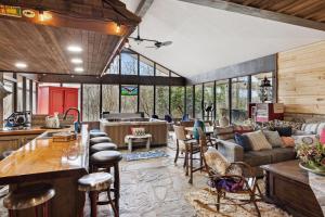 Χώρος καθιστικού στο Buckhorn Lodge #3115
