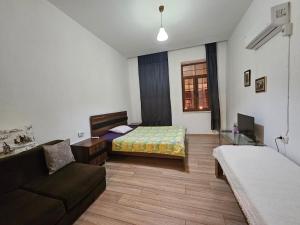 Ein Bett oder Betten in einem Zimmer der Unterkunft Feine Wohnung mitten im Zentrum