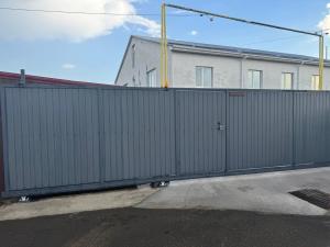 Φωτογραφία από το άλμπουμ του Central apartments σε Prilimanskoye