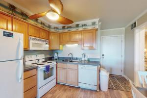 Gallery image of Southwinds Condo Unit D15 in Atlantic Beach