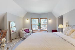 Ένα ή περισσότερα κρεβάτια σε δωμάτιο στο Buck Horn Estate