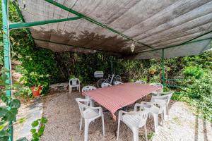 Zahrada ubytování Apartments with a parking space Kuciste - Perna, Peljesac - 10161