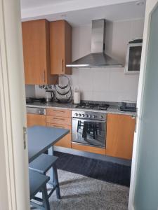 Gallery image of Appartement bord de mer piscine tennis in Viana do Castelo
