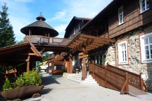 Budova, kde se hotel nachází