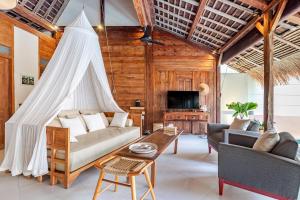 a living room with a hammock in a villa at Villa Madah - Secluded & Romantic Retreat 1BR Near Umalas with Private Pool & View in Kerobokan