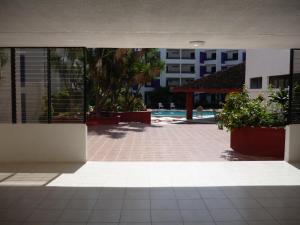 Bazén v ubytování Hotel Debliz nebo v jeho okolí + 3 fotografie