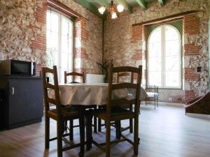 Gallery image of La tour du manoir in Arouille